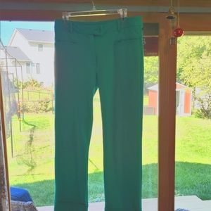 Betabrand capri pants with pockets and zipper.  Size large.  Aqua color.